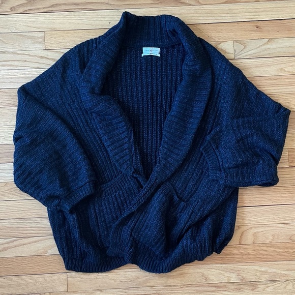 Urban Outfitters Sweaters - Urban Outfitters Blue oversized grandpa sweater